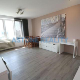 Pronájem bytu 2+kk 37 m² Praha