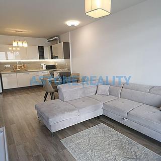 Prodej bytu 2+kk 61 m² Praha