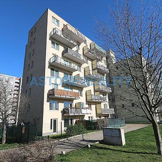 Prodej bytu 2+kk 58 m&sup2; Praha