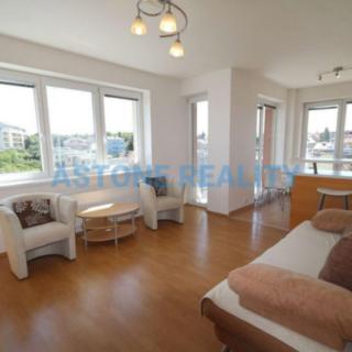 Pronájem bytu 2+kk 69 m² Praha