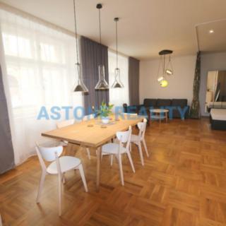 Pronájem bytu 1+kk a garsoniéry 54 m² Praha Vyšehrad, Neklanova
