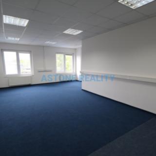 Pronájem kanceláře 59 m² Praha Horní Počernice, Božanovská
