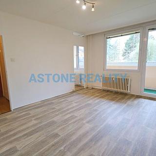 Pronájem bytu 1+1 39 m² Praha Krč, V Štíhlách