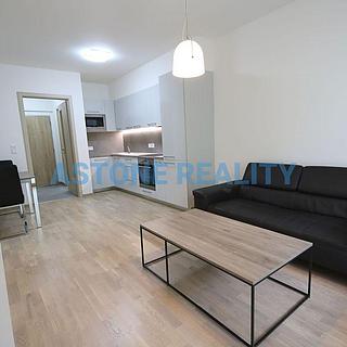 Pronájem bytu 2+kk 52 m&sup2; Praha