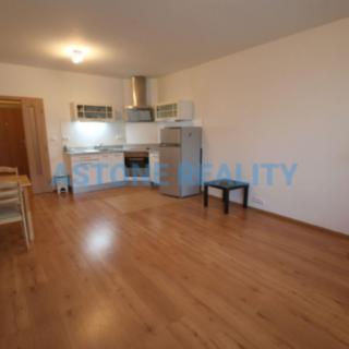 Pronájem bytu 1+kk, garsoniery 37 m² Praha