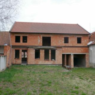 Prodej rodinného domu 350 m² Prostějov Žešov