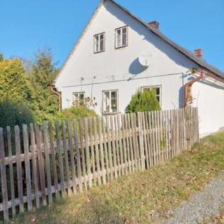 Prodej rodinného domu 230 m² Huzová Arnoltice