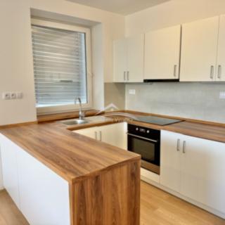 Pronájem bytu 2+kk 50 m² Havlíčkův Brod, Jihlavská