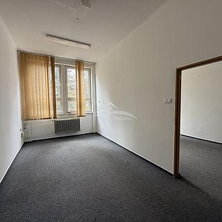 Pronájem kanceláře 30 m² Pelhřimov, Pražská