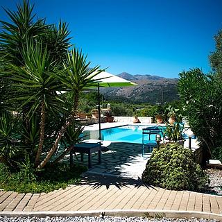 Prodej rodinného domu, 322m²