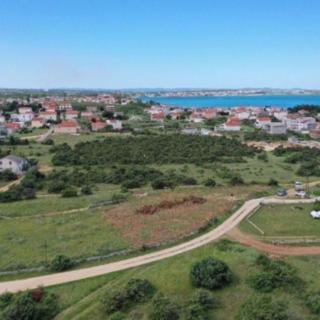 Prodej stavební parcely, 683m²