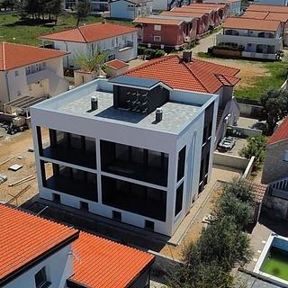 Prodej rodinného domu, 243m²