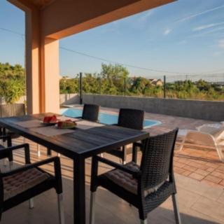 Prodej rodinného domu, 80m²