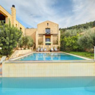 Prodej hotelu, penzionu, 1124m²