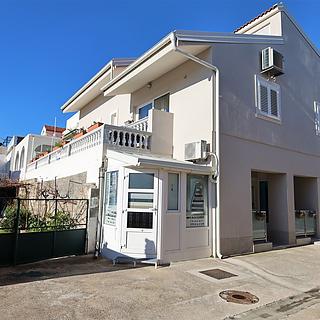 Prodej rodinného domu, 400m²