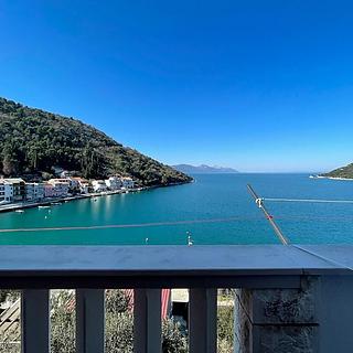 Prodej rodinného domu, 227m²