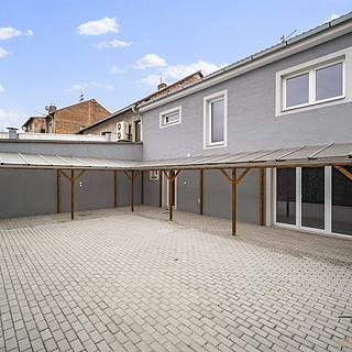 Prodej rodinného domu 208 m² Pardubice Zelené Předměstí, V Ráji