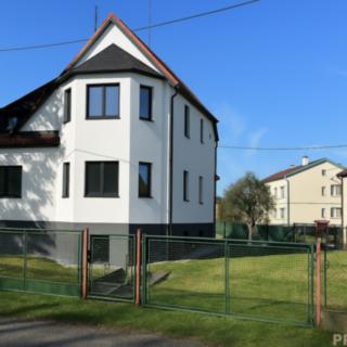 Prodej rodinného domu 182 m² Dobrá
