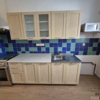 Pronájem bytu 1+1 43 m² Břeclav, Stromořadní
