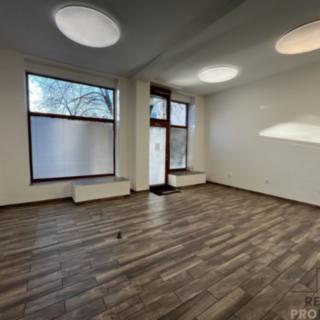 Pronájem obchodu 75 m² Ostrava Přívoz, Macharova
