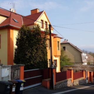 Pronájem bytu 2+kk 70 m² Teplice, Plzeňská