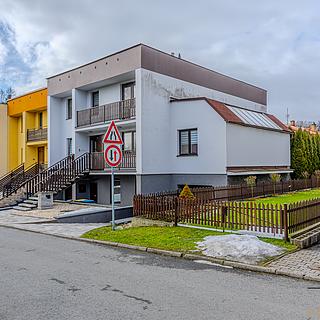 Prodej rodinného domu 342 m&sup2; Klimkovice