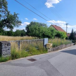 Prodej stavební parcely 977 m² Habrůvka