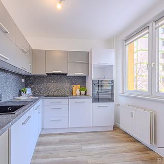 Prodej bytu 3+1 67 m² Orlová Lutyně, Adamusova