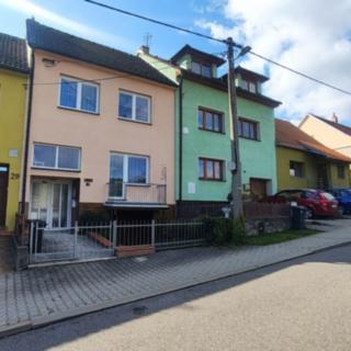 Prodej rodinného domu 230 m² Velké Meziříčí