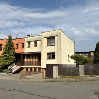 Prodej rodinného domu 100 m² Třinec