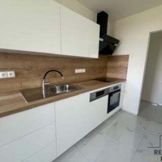 Pronájem bytu 2+1 62 m² Hodonín
