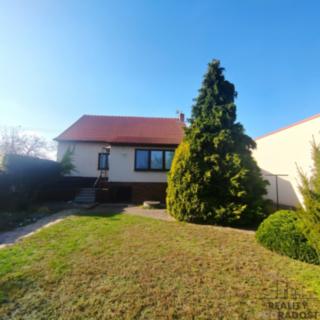 Prodej rodinného domu 100 m² Lužice, Šeříková