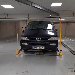 Pronájem garáže 11 m² Praha Košíře, Pod radnicí