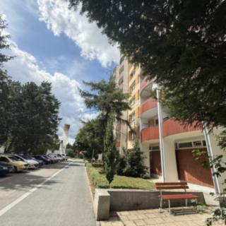 Prodej bytu 2+1 56 m² Brno Lesná, Nezvalova