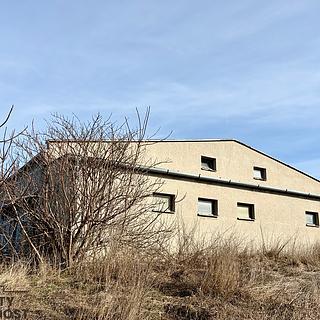 Prodej výrobního objektu 2200 m&sup2; Křepice