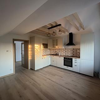 Pronájem bytu 3+kk 83 m² Ropice