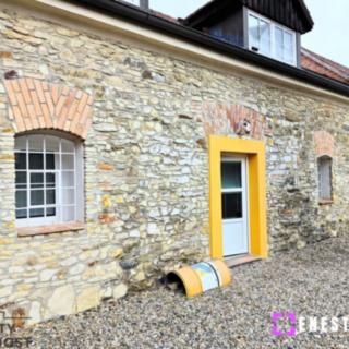 Pronájem bytu 1+kk, garsoniery 70 m² Tursko