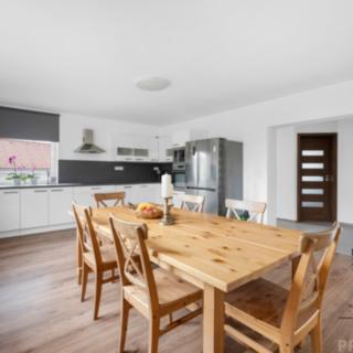 Prodej rodinného domu 250 m² Kobylí
