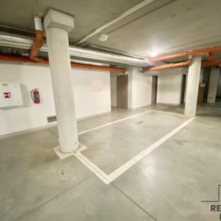 Pronájem parkovacího místa 12 m² Olomouc