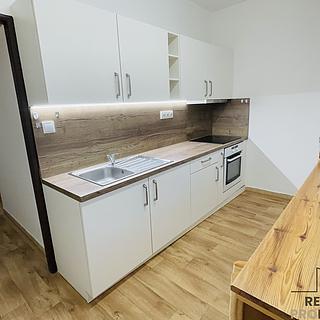 Pronájem bytu 2+1 54 m² Olomouc Nová Ulice, Polívkova
