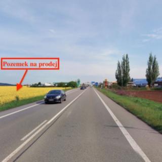 Prodej komerčního pozemku 3 529 m² Lipůvka