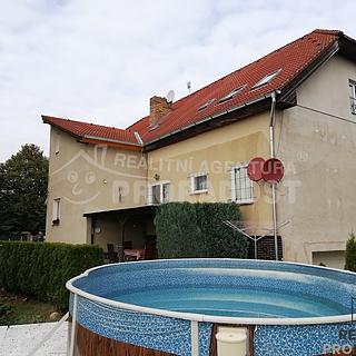 Pronájem bytu 2+kk 64 m&sup2; Braškov
