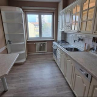 Pronájem bytu 3+1, 90m²