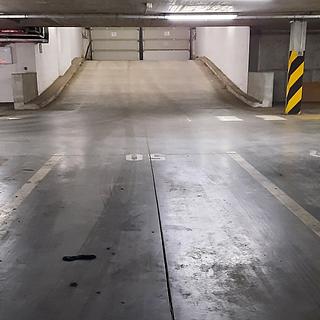 Pronájem parkovacího místa 15 m² Praha Michle, Pod Bohdalcem I