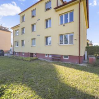 Prodej bytu 2+1 55 m² Pardubice Bílé Předměstí, Sezemická