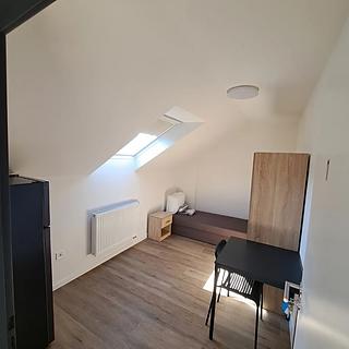 Pronájem pokoje 13 m² Praha Hloubětín, Aloisovská