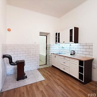 Pronájem bytu 2+1 68 m² Ruda nad Moravou