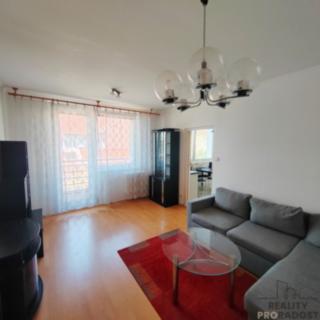 Pronájem bytu 3+1 69 m² Hodonín, Sadová