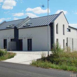 Prodej rodinného domu, 187m²