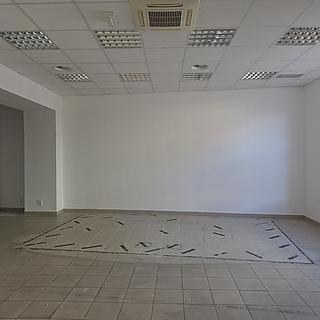 Pronájem obchodu 110 m² Hodonín, Národní třída